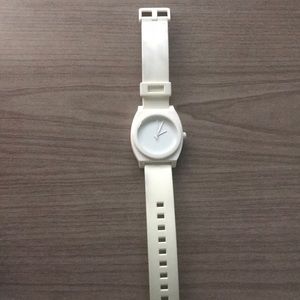 Nixon all white watch